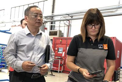 Lawrence Gu visits Transfer Oil headquarters
